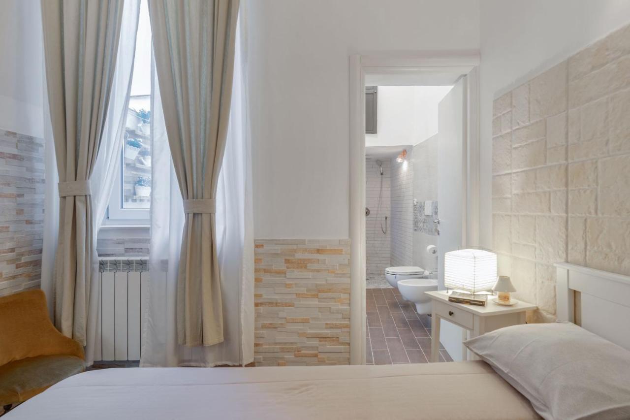 Casa Rebecca Apartment Brindisi Bagian luar foto