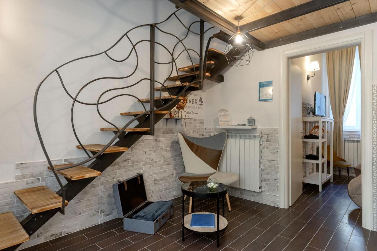 Casa Rebecca Apartment Brindisi Bagian luar foto