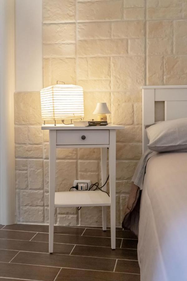 Casa Rebecca Apartment Brindisi Bagian luar foto