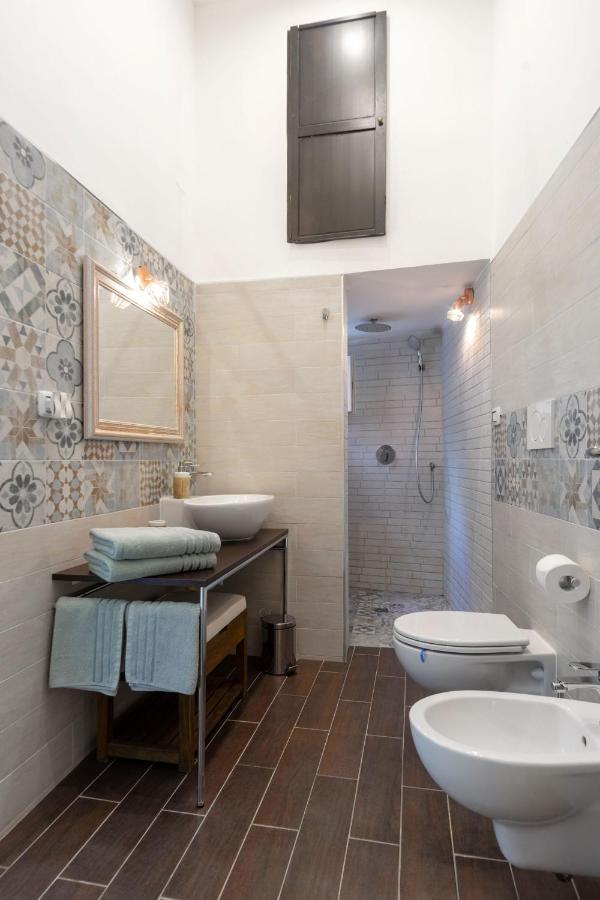 Casa Rebecca Apartment Brindisi Bagian luar foto